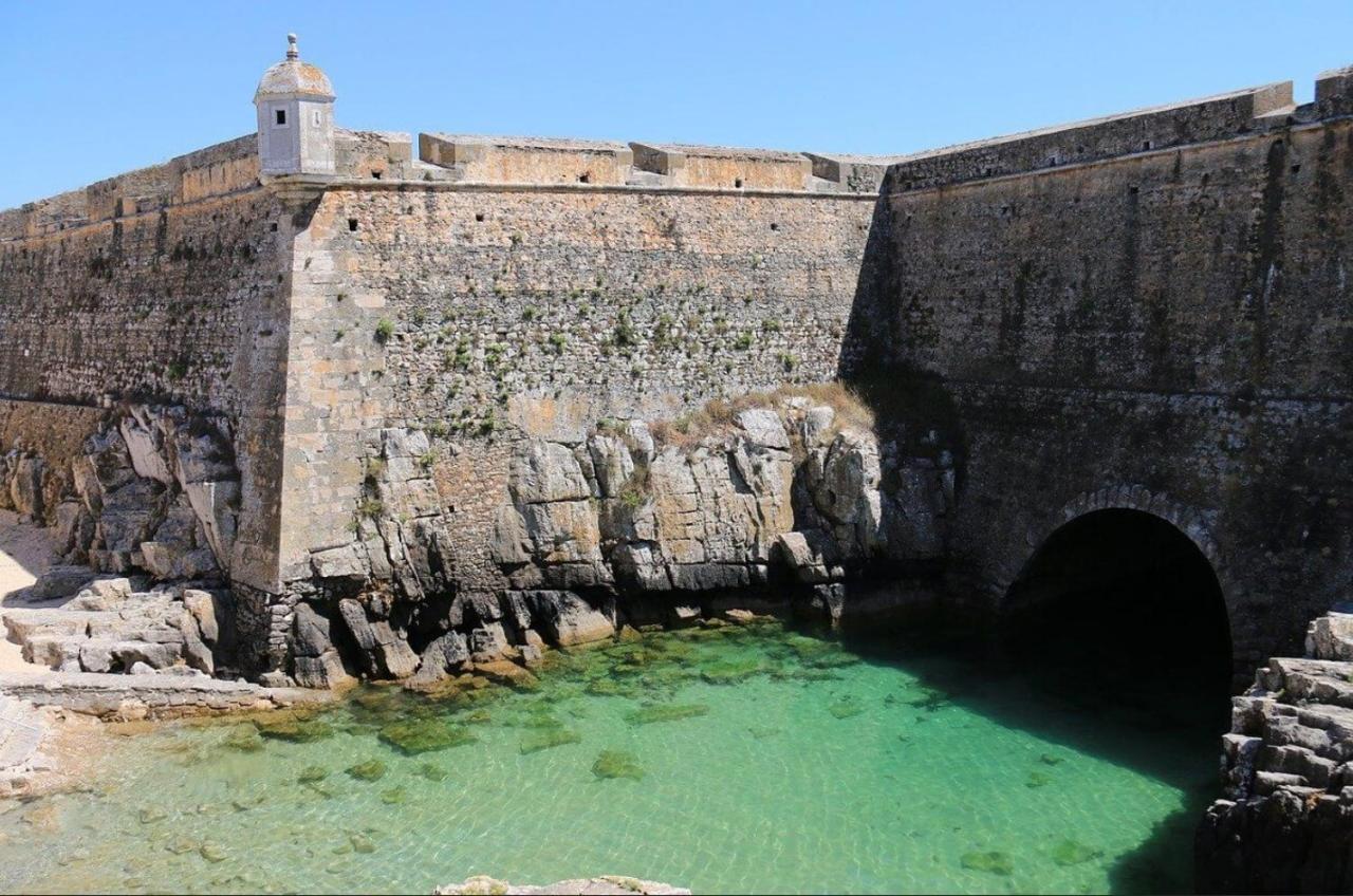 Appartement Jusqu'A 6 Personnes Sur La Presqu'Ile De Peniche Surf Portugal المظهر الخارجي الصورة